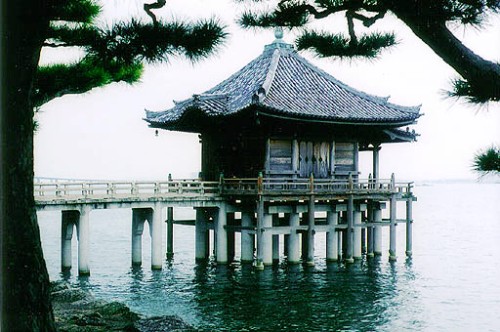 lake-biwa-shiga-prefecture-japan-eurosis-org